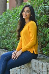 Srinidhi Shetty New Photos